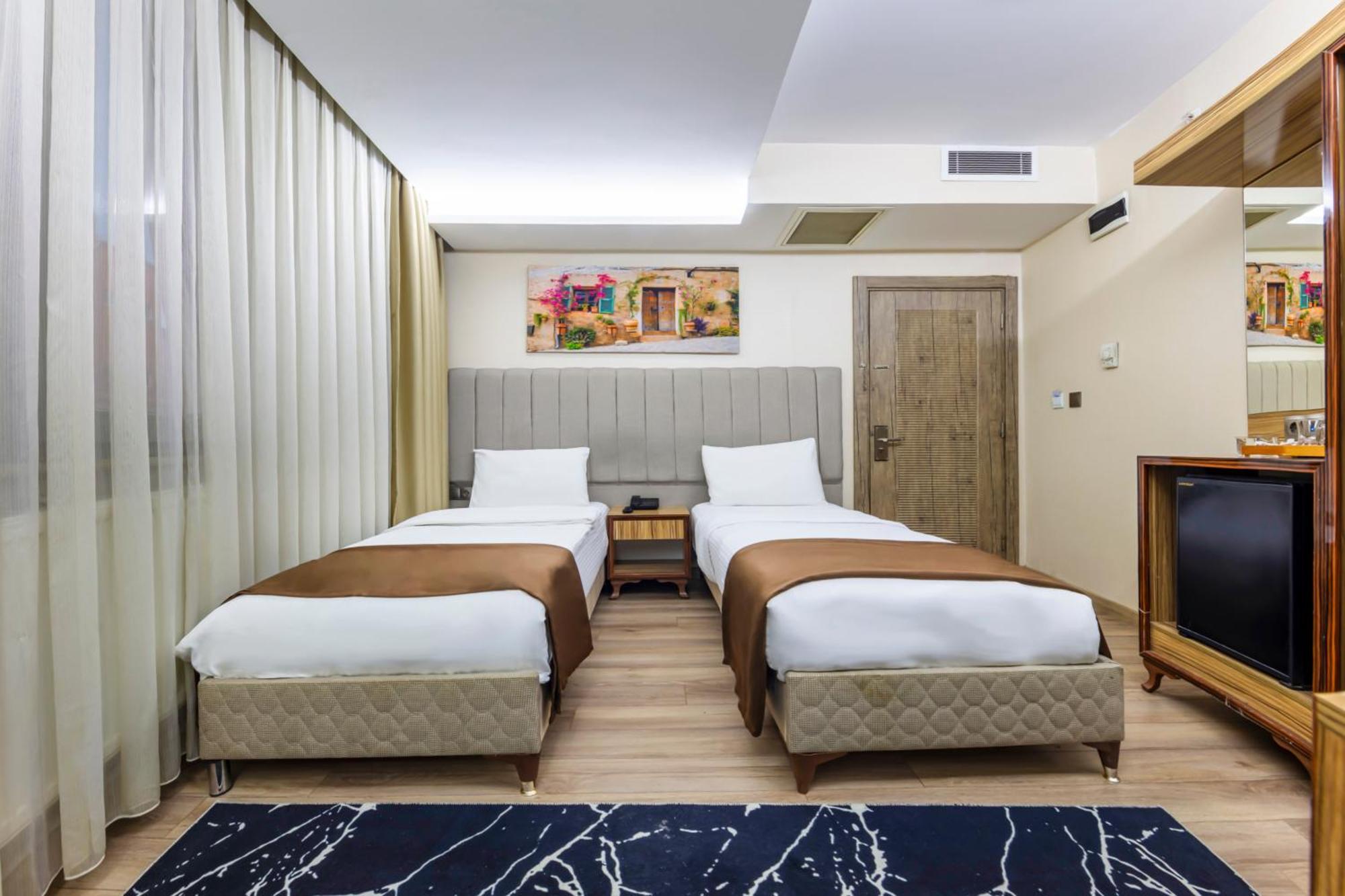 Dem Istanbul Airport Hotel Exterior photo